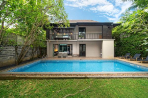 Luxurious Villa Near Bangtao Beach